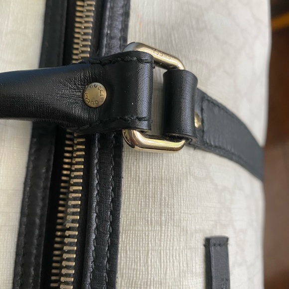 **SOLD** Gucci Joy Boston Bag Medium - Picture 14 of 16